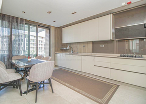 Квартира планировки 4+1 в комплексе класса люкс в районе Гюрсу - Анталия