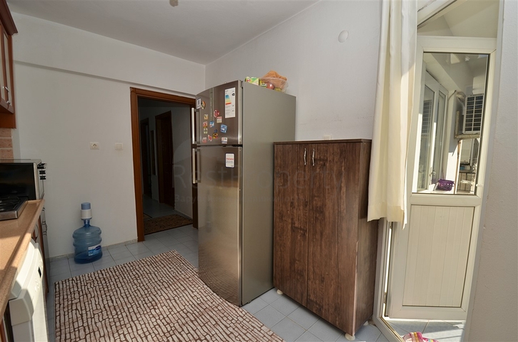 Квартира планировки 3+1 в микрорайоне Варлык - Анталия