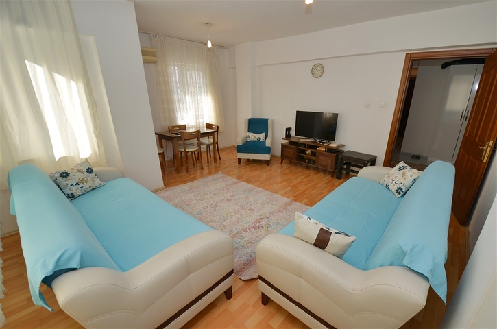 Квартира планировки 3+1 в микрорайоне Варлык - Анталия