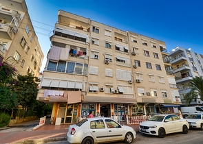 Квартира планировки 3+1 в микрорайоне Варлык - Анталия