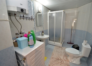 Квартира планировки 3+1 в микрорайоне Варлык - Анталия