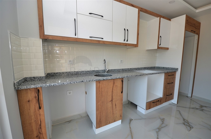 Квартиры планировки 2+1 и 6+1 дуплекс в районе Кепез - Анталия 