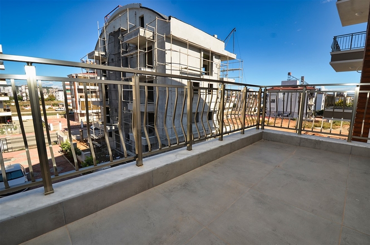 Квартиры планировки 2+1 и 6+1 дуплекс в районе Кепез - Анталия 