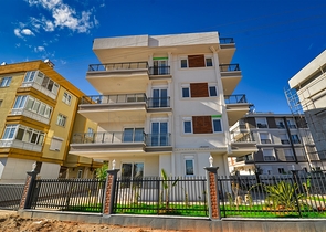 Квартиры планировки 2+1 и 6+1 дуплекс в районе Кепез - Анталия 