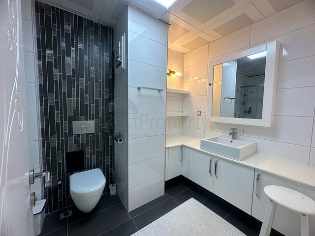 Квартира планировки 6+1 дуплекс в микрорайоне Моллаюсуф - Анталия