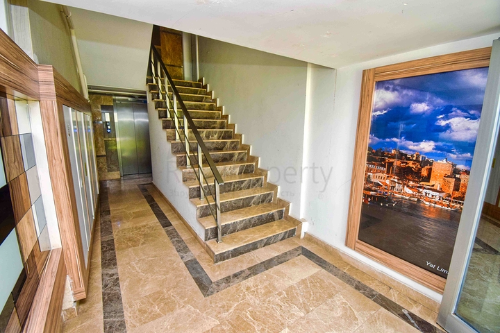 Квартира планировки 6+1 дуплекс в микрорайоне Моллаюсуф - Анталия