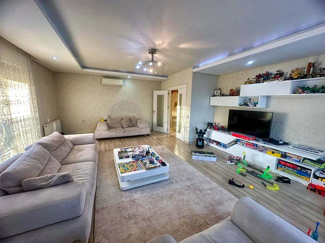 Квартира планировки 6+1 дуплекс в микрорайоне Моллаюсуф - Анталия