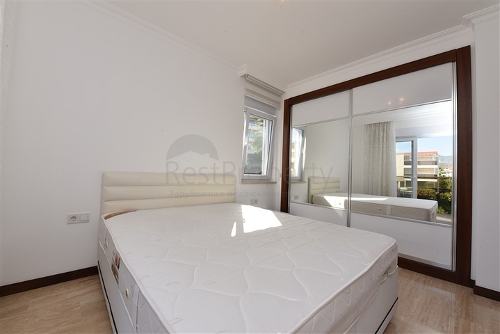 Просторный пентхаус 3+1 в районе Конаклы