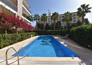 Просторный пентхаус 3+1 в районе Конаклы