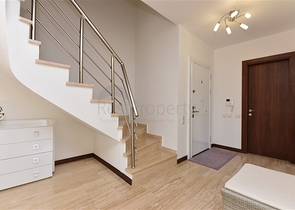 Просторный пентхаус 3+1 в районе Конаклы