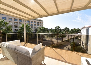 Просторный пентхаус 3+1 в районе Конаклы