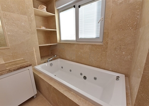 Просторный пентхаус 3+1 в районе Конаклы