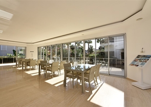 Просторный пентхаус 3+1 в районе Конаклы