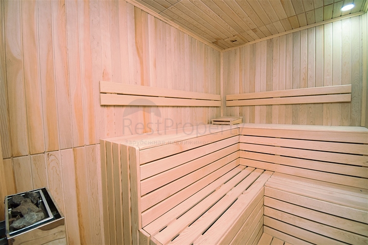 Вилла планировки 7+1 с гостевым домом 1+1 в районе Дошемеалты - Анталия