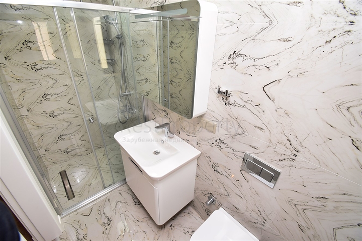 Вилла планировки 7+1 с гостевым домом 1+1 в районе Дошемеалты - Анталия