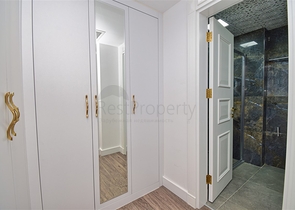 Вилла планировки 7+1 с гостевым домом 1+1 в районе Дошемеалты - Анталия