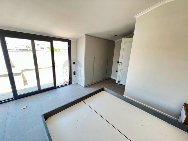 Вилла планировки 4+1 в районе Фетхие 