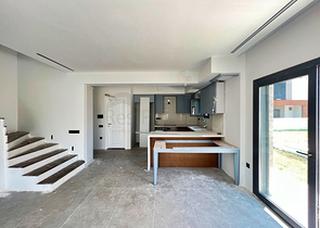 Вилла планировки 4+1 в районе Фетхие 