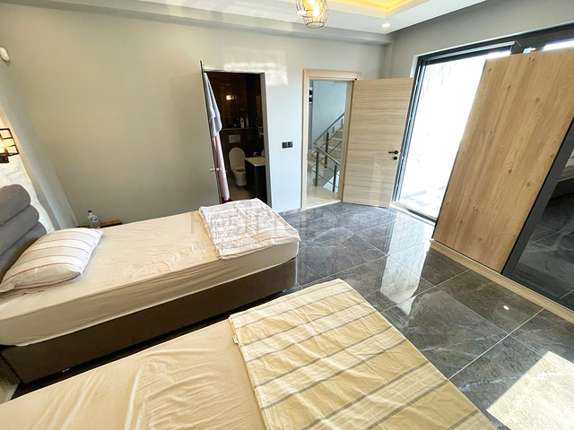 Квартира планировки 4+1 дуплекс в районе Белек - Анталия