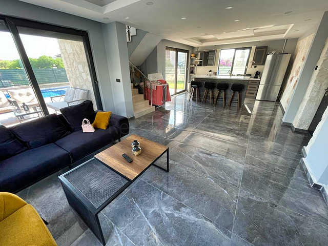 Квартира планировки 4+1 дуплекс в районе Белек - Анталия