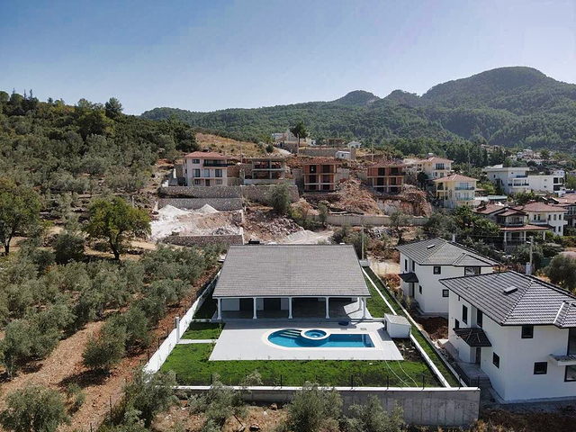 Вилла планировки 3+1 в районе Фетхие