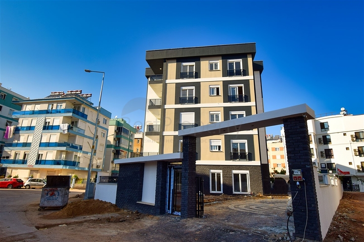 Квартиры планировки 1+1 и 2+1 в центре города Анталия 