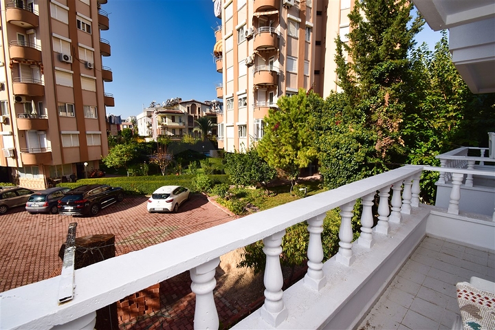 Квартира планировки 1+1 в микрорайоне Гюзельоба - Анталия