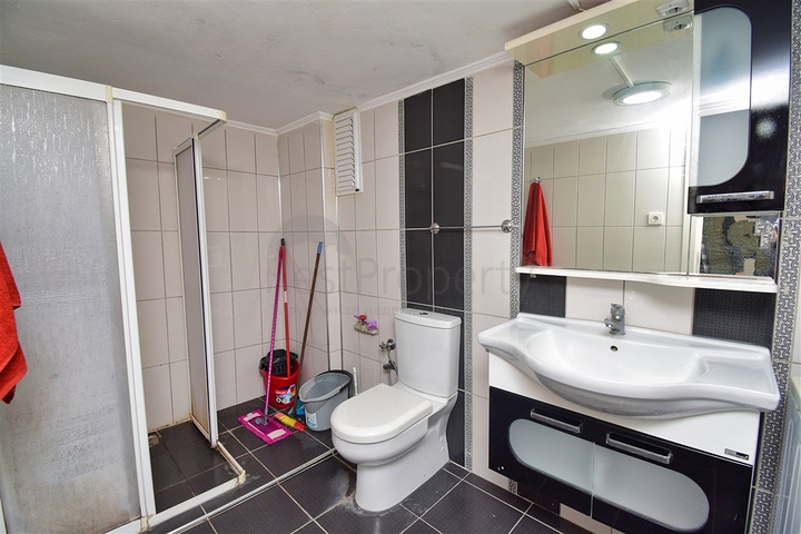 Квартира планировки 1+1 в микрорайоне Гюзельоба - Анталия