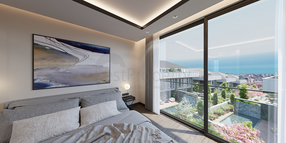 Вилловый комплекс на стадии строительства с видом на море