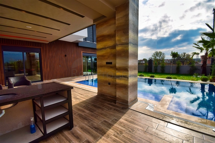 Вилла планировки 5+1 в районе Дошемеалты - Анталия