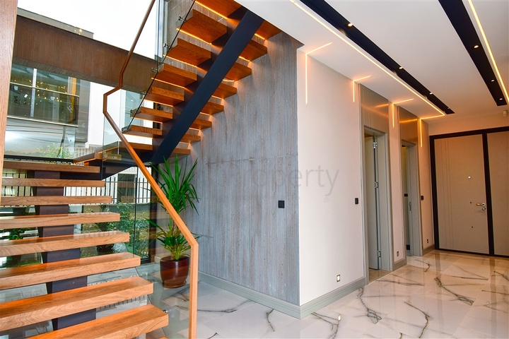 Вилла планировки 5+1 в районе Дошемеалты - Анталия