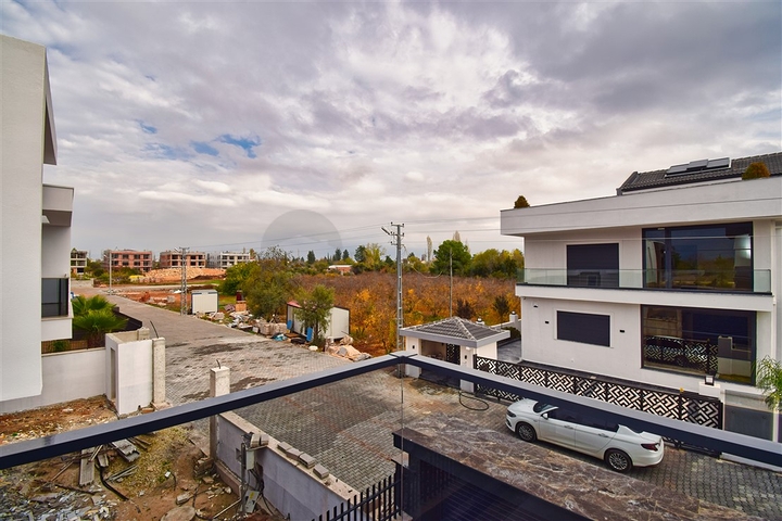 Вилла планировки 5+1 в районе Дошемеалты - Анталия