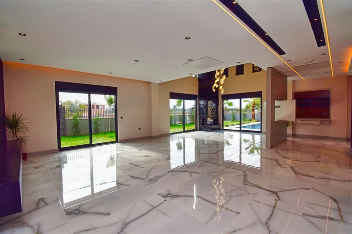 Вилла планировки 5+1 в районе Дошемеалты - Анталия