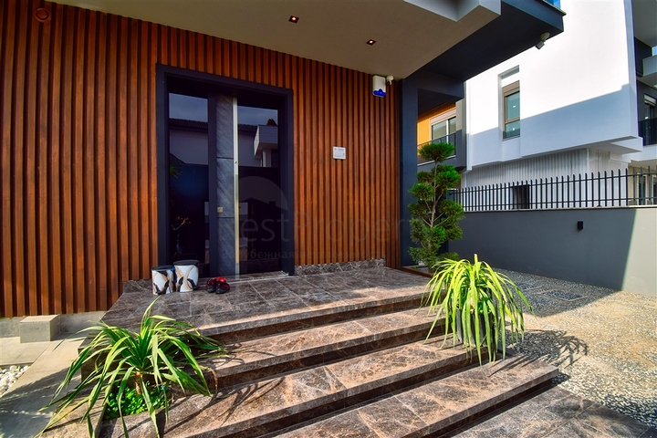 Вилла планировки 5+1 в районе Дошемеалты - Анталия