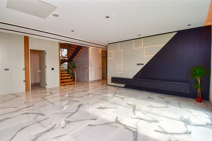 Вилла планировки 5+1 в районе Дошемеалты - Анталия