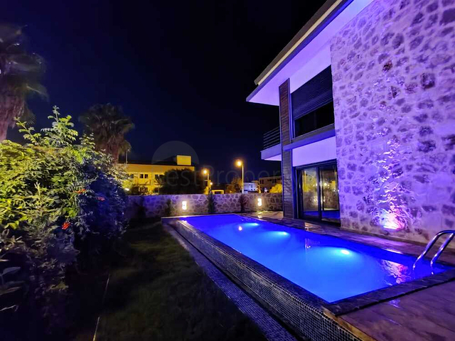 Вилла планировки 5+1 в районе Белек - Анталия  Вилла планировки 5+1 в районе Белек - Анталия