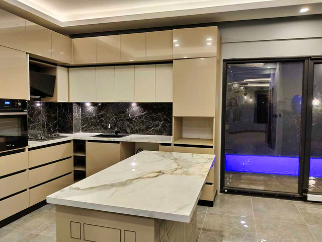 Вилла планировки 5+1 в районе Белек - Анталия  Вилла планировки 5+1 в районе Белек - Анталия