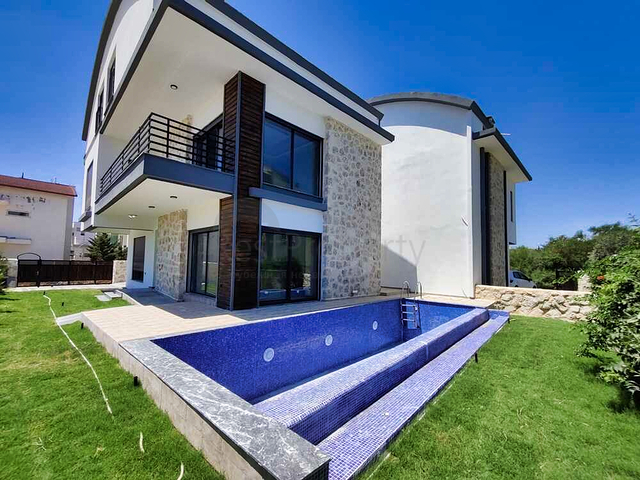 Вилла планировки 5+1 в районе Белек - Анталия  Вилла планировки 5+1 в районе Белек - Анталия