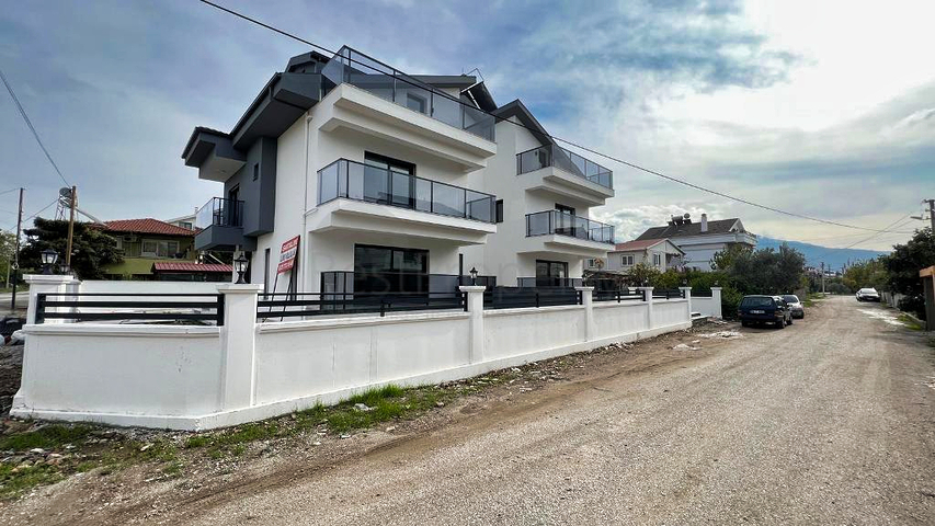 Вилла планировки 4+1 в районе Фетхие