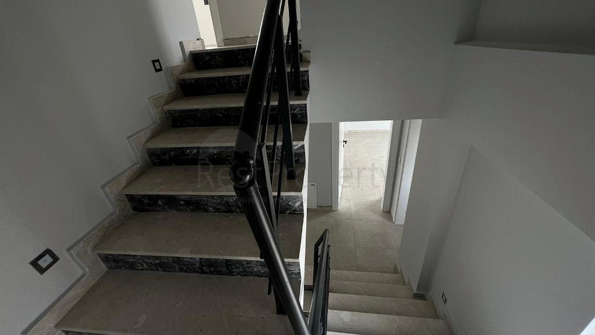 Вилла планировки 4+1 в районе Фетхие