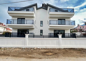 Вилла планировки 4+1 в районе Фетхие