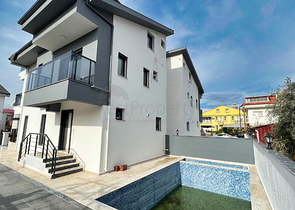 Вилла планировки 4+1 в районе Фетхие