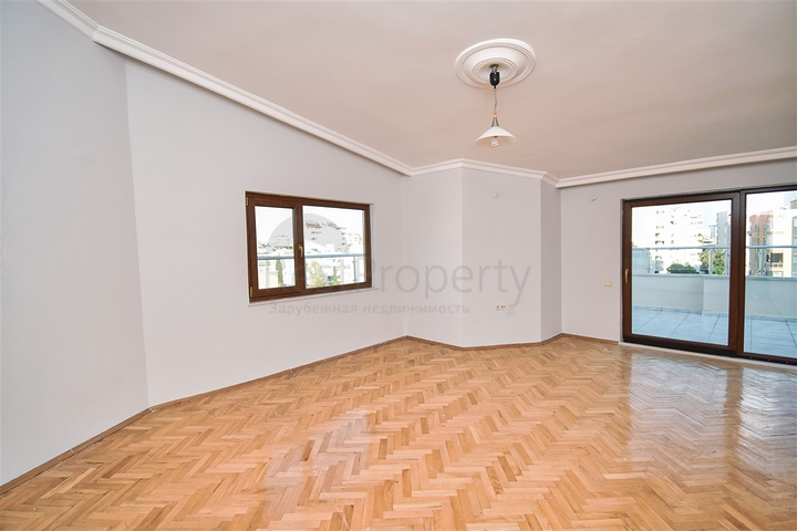 Квартира планировки 5+1 дуплекс в микрорайоне Ешильбахче - Анталия 