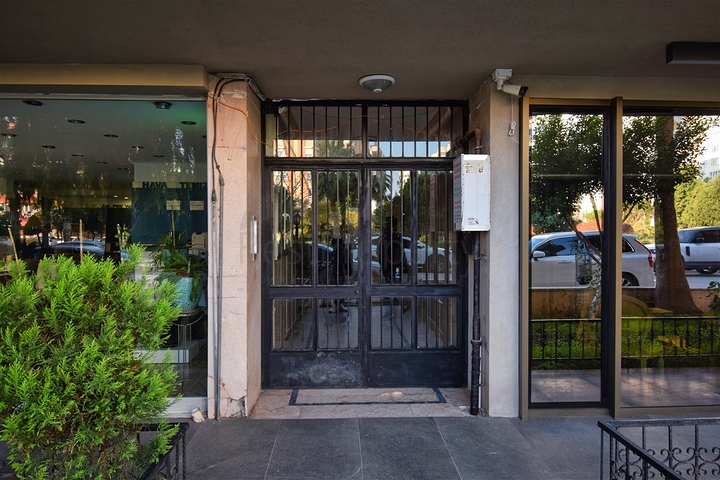 Квартира планировки 5+1 дуплекс в микрорайоне Ешильбахче - Анталия 