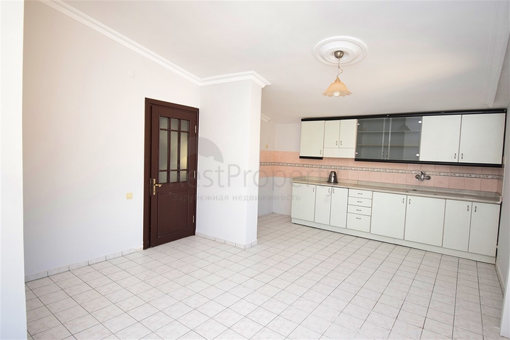 Квартира планировки 5+1 дуплекс в микрорайоне Ешильбахче - Анталия 