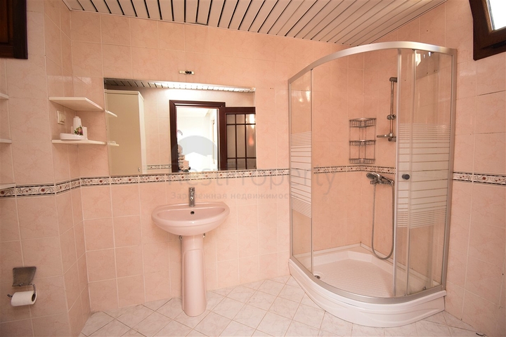 Квартира планировки 5+1 дуплекс в микрорайоне Ешильбахче - Анталия 