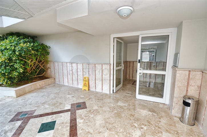 Квартира планировки 2+1 в районе Лара - Анталия