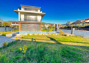 Вилла планировки 4+1 в районе Фетхие - Анталия 