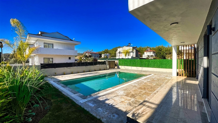 Вилла планировки 4+1 в районе Фетхие - Анталия