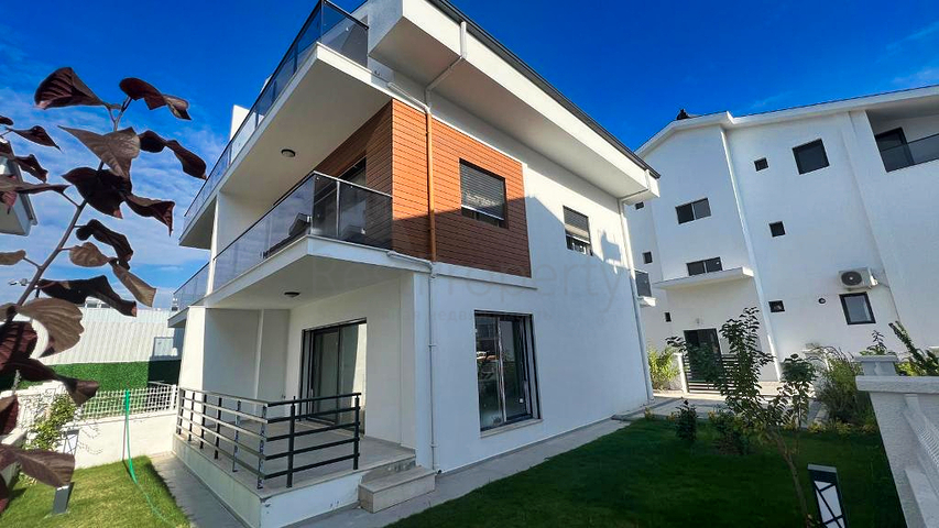 Вилла планировки 3+1 в районе Фетхие - Анталия  Вилла планировки 3+1 в районе Фетхие - Анталия